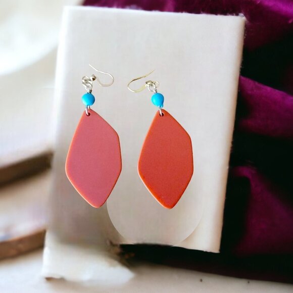 Southwest Design Wooden Turquoise and Orange Earrings NEW - - Picture 2 of 2